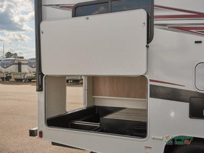 2026 Coachmen RV Leprechaun - Photo 32