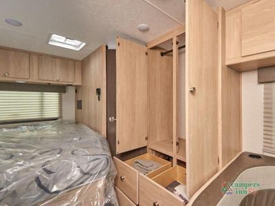 2026 Coachmen RV Leprechaun - Photo 16