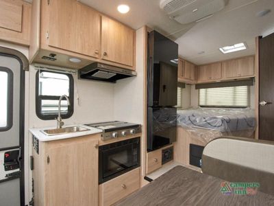 2026 Coachmen RV Leprechaun - Photo 8