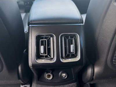 2023 Kia Sorento — photo 21 view