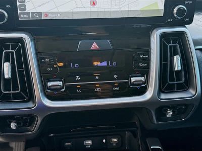2023 Kia Sorento — photo 13 view
