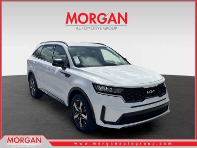 2023 Kia Sorento S in Glacial White Pearl — front three-quarter view