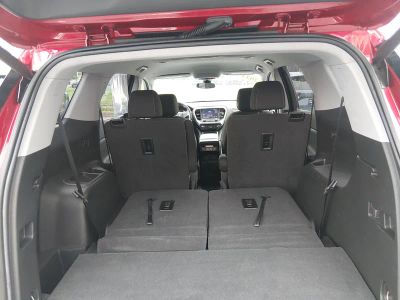 2023 GMC Acadia - Photo 11