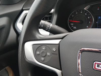 2023 GMC Acadia - Photo 15