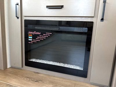 2026 Grand Reflection Travel Trailer - Photo 18