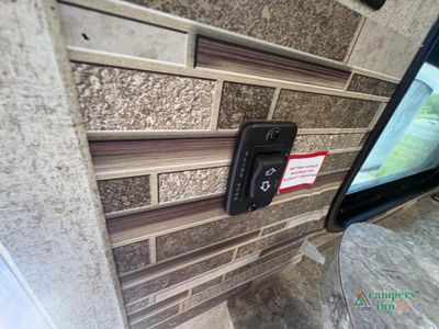 2016 Forest River RV Puma — photo 43 view