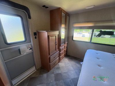 2016 Forest River RV Puma — photo 26 view