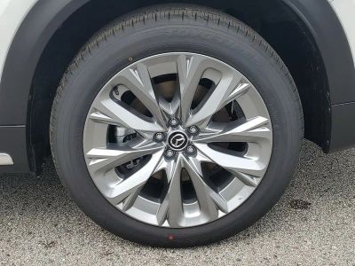 2026 Mazda CX-90 — photo 8 view