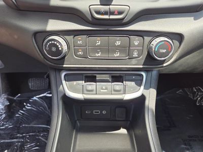 2024 GMC Terrain — photo 25 view