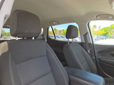 2024 GMC Terrain — photo 11 view