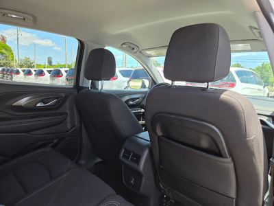 2024 GMC Terrain — photo 12 view