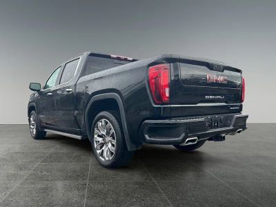 2023 GMC Sierra 1500 — detail view