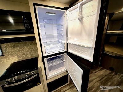2025 Jayco Jay Flight — photo 9 view