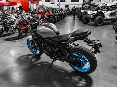2025 Yamaha MT-07 - Photo 5