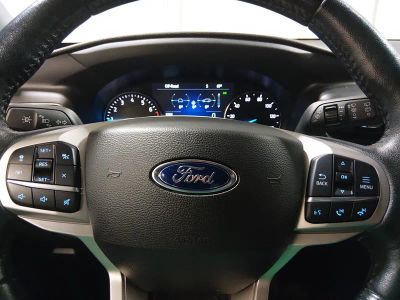 2022 Ford Explorer - Photo 12