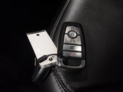 2022 Ford Explorer - Photo 15