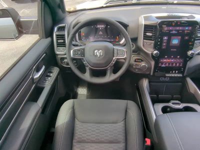 2026 Ram 1500 — photo 18 view