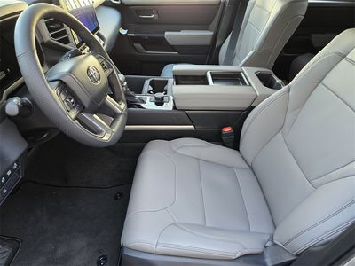 2026 Toyota Tundra - Photo 8