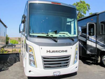 2023 Thor Motor Coach HURRICANE - Photo 1