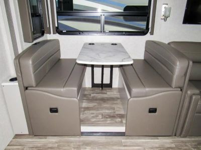 2023 Thor Motor Coach HURRICANE - Photo 16