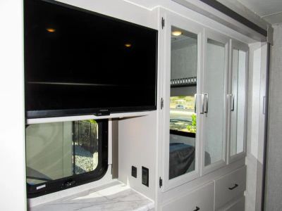 2023 Thor Motor Coach HURRICANE - Photo 20