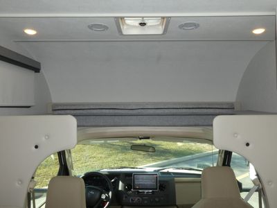 2026 Thor Motor Coach Four Winds — photo 12 view