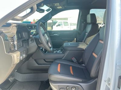 2026 GMC Sierra 2500HD - Photo 10
