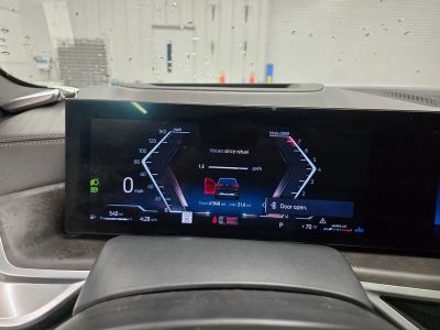 2025 BMW X5 — photo 22 view