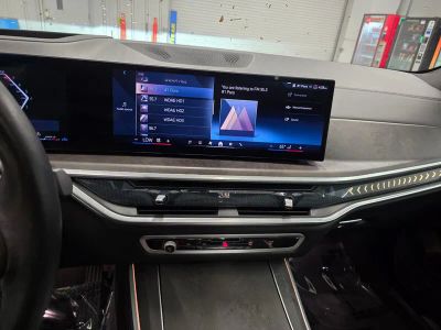 2025 BMW X5 — photo 23 view