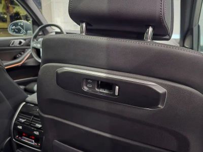 2025 BMW X5 — photo 35 view