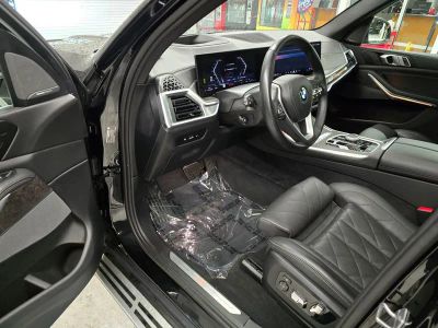 2025 BMW X5 — photo 17 view