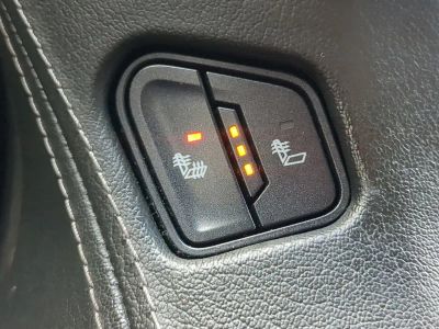 2017 Chevrolet Suburban — photo 29 view