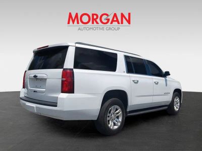 2017 Chevrolet Suburban — detail view