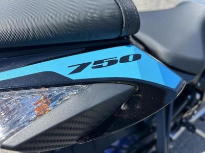 2026 Suzuki GSX-R750 - Photo 12
