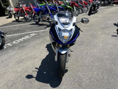 2026 Suzuki GSX-R750 - Photo 3