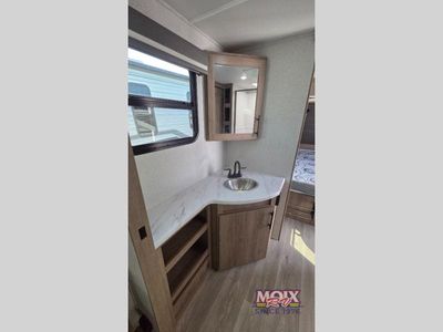2024 Grand Design Imagine XLS - Photo 15