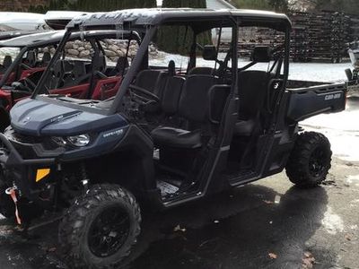 2025 Can-Am Defender MAX XT HD10 - Photo 3