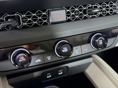 2025 Honda Accord Sedan - Photo 13
