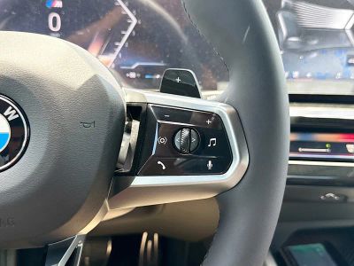 2027 BMW 5 Series — photo 38 view