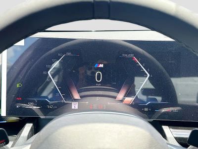 2027 BMW 5 Series — photo 40 view