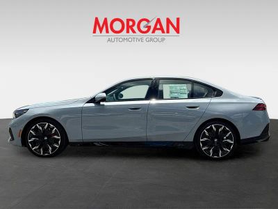 2027 BMW 5 Series — engine compartment view