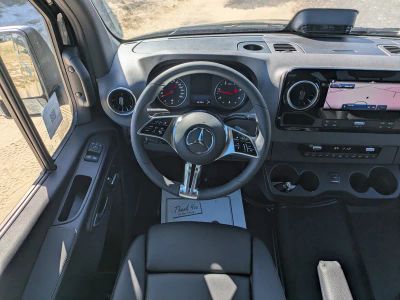 2026 Mercedes-Benz Sprinter 2500 — photo 17 view