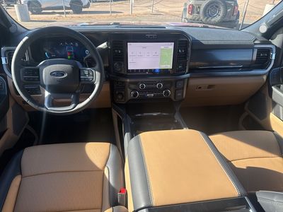 2026 Ford F-250SD — photo 10 view