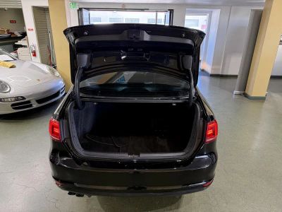 2013 Volkswagen Jetta — rear three-quarter view