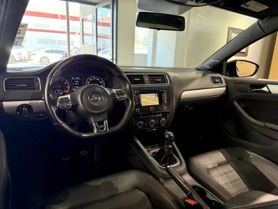 2013 Volkswagen Jetta — photo 8 view