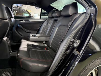 2013 Volkswagen Jetta — photo 7 view