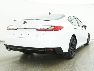 2026 Toyota Camry - Photo 14