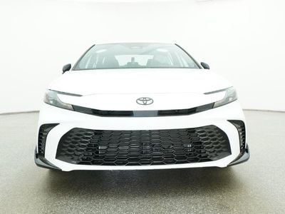 2026 Toyota Camry - Photo 17