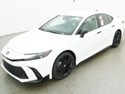 2026 Toyota Camry - Photo 13