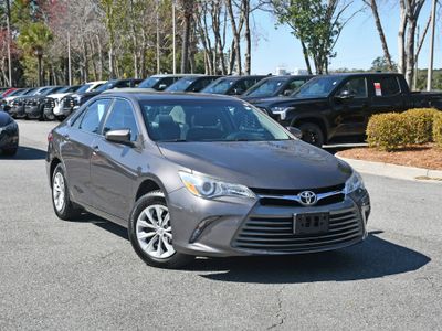 2016 Toyota Camry - Photo 6